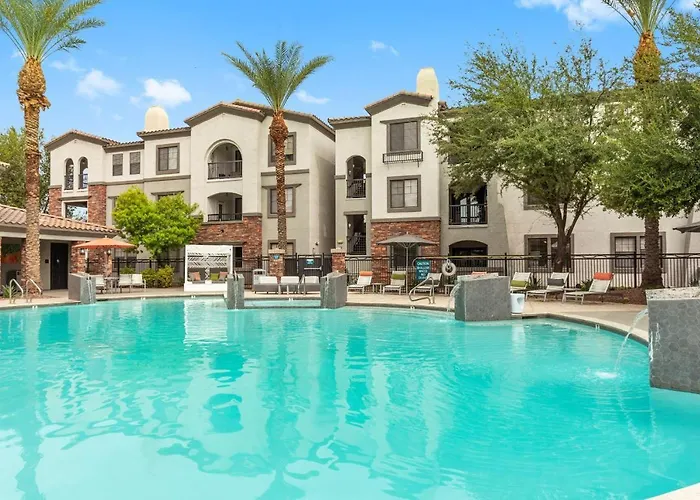 Apartamento Cozysuites By The Stadium W Pool 07